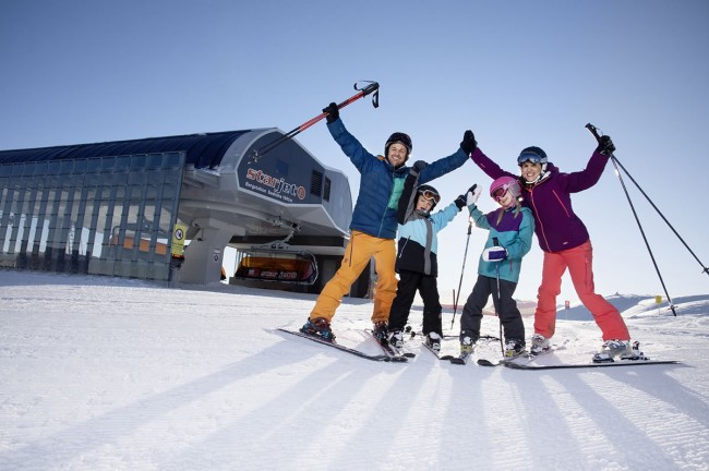 Skiurlaub mit Kind © Flachau Tourismus
