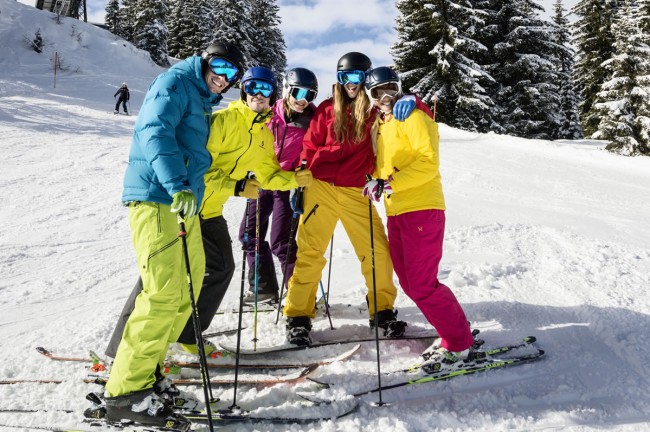 Skifahren im Winterurlaub © Flachau Tourismus